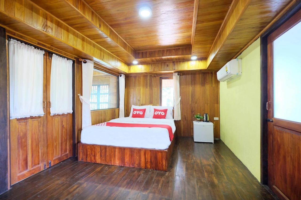 OYO 604 Ruen Mai Horm Resort Trang Exterior foto